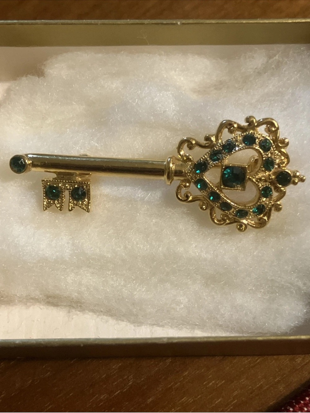 Vintage ORA Signed Gold Tone Green Rhinestones Skeleton Key Brooch Pin 80s 90s